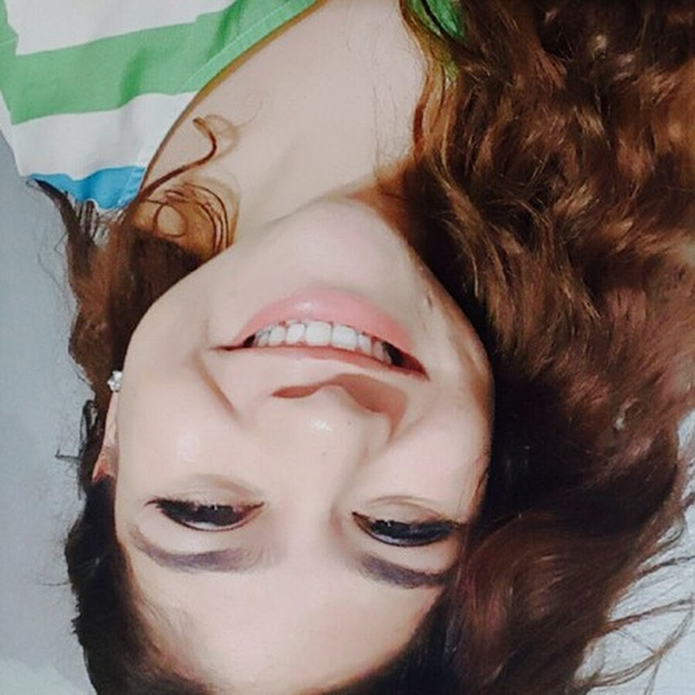 Meet your Posher, Raquel